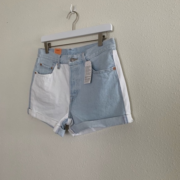 Levi's Two Tone Colorblock Denim Shorts - Picture 7 of 8
